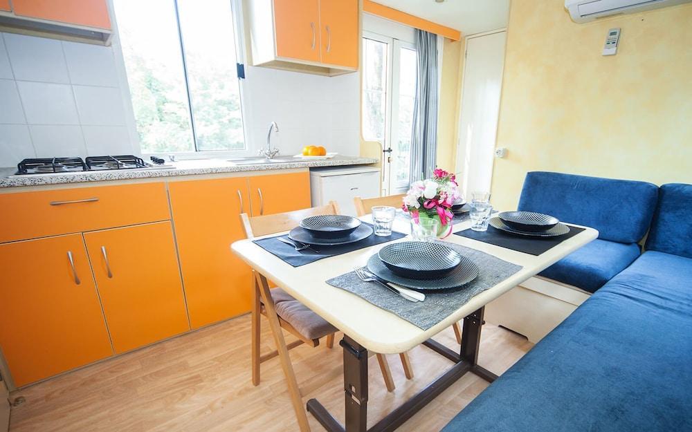 Toscana Holiday Village Монтополи-ин-Валь-д'Арно Экстерьер фото