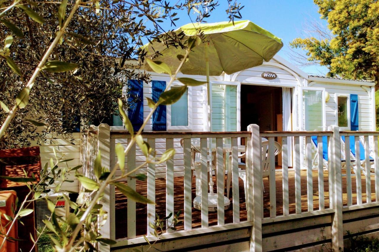 Toscana Holiday Village Монтополи-ин-Валь-д'Арно Экстерьер фото