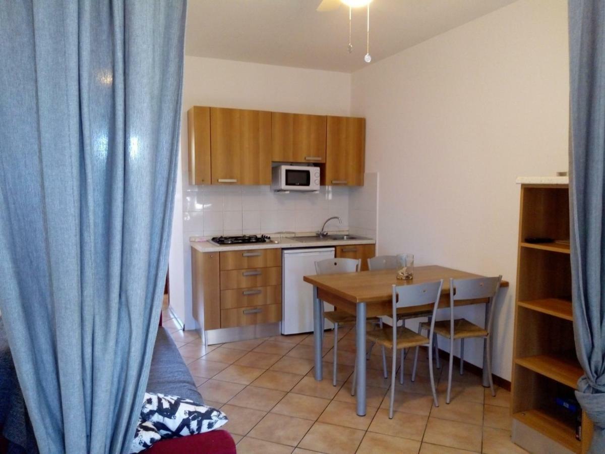 Toscana Holiday Village Монтополи-ин-Валь-д'Арно Экстерьер фото